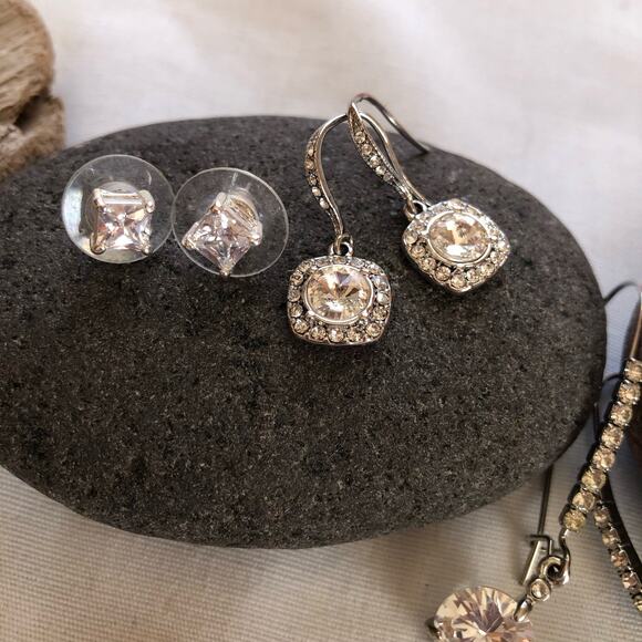 Bundle of 13 Earrings Silver tone Rhinestones Formal Prom Wedding Special Event - Picture 4 of 16